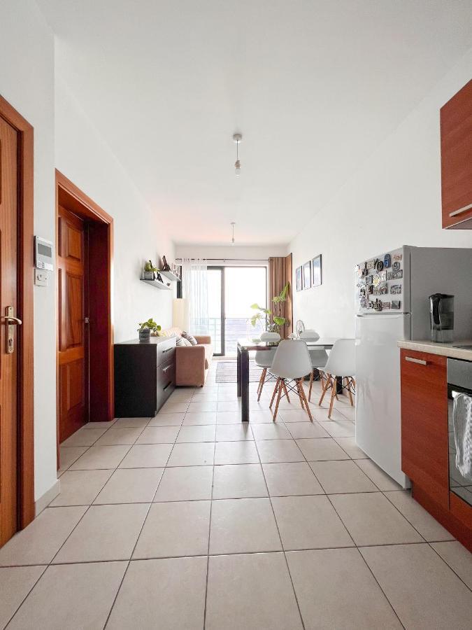 F8 1 Seaview Room, Living And Bathroom Shared , Stjulians